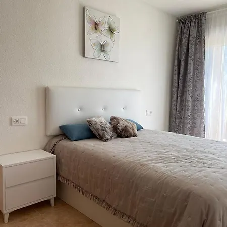 Уютные Апартаменты С Боковым Видом На Море Torrevieja Exterior photo