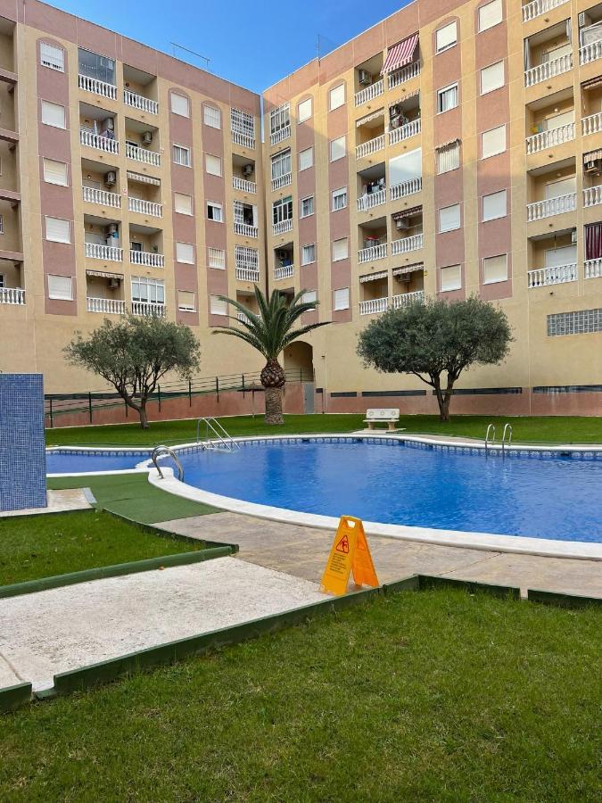 уютные с боковым видом на море Torrevieja